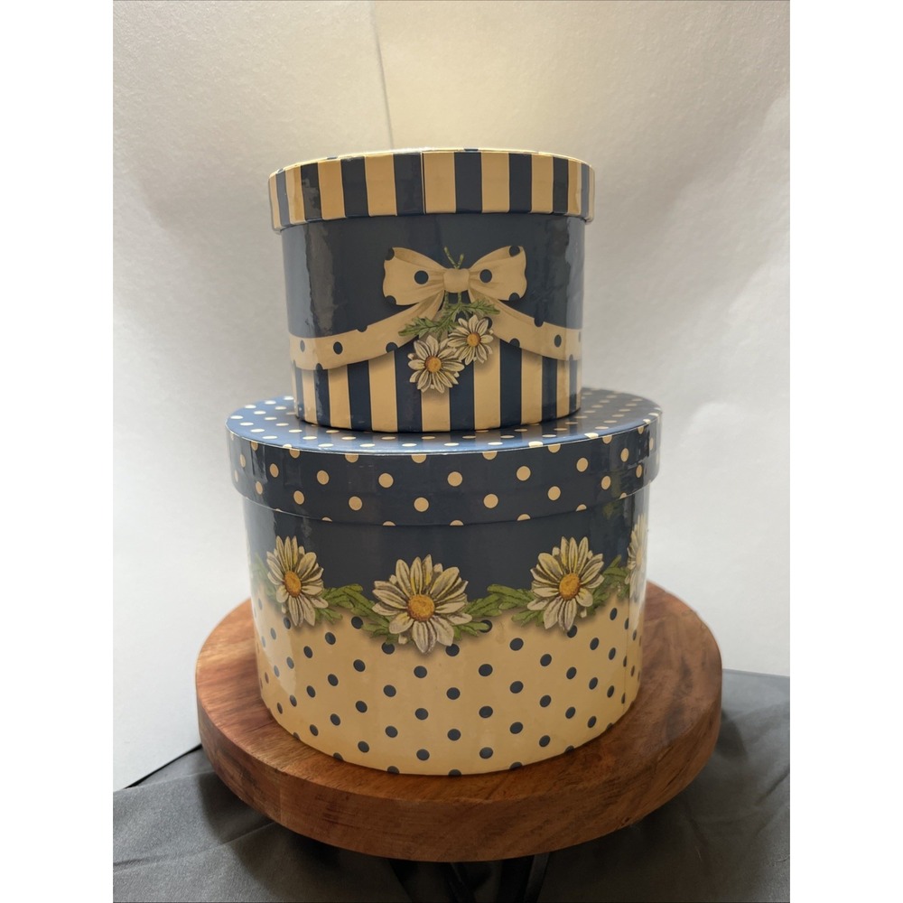 Set Of Two Sandy Clough Nesting Boxes